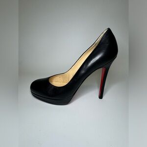$745 Christian Louboutin New Simple Black Leather High Heel Pumps PREOWNED 35.5